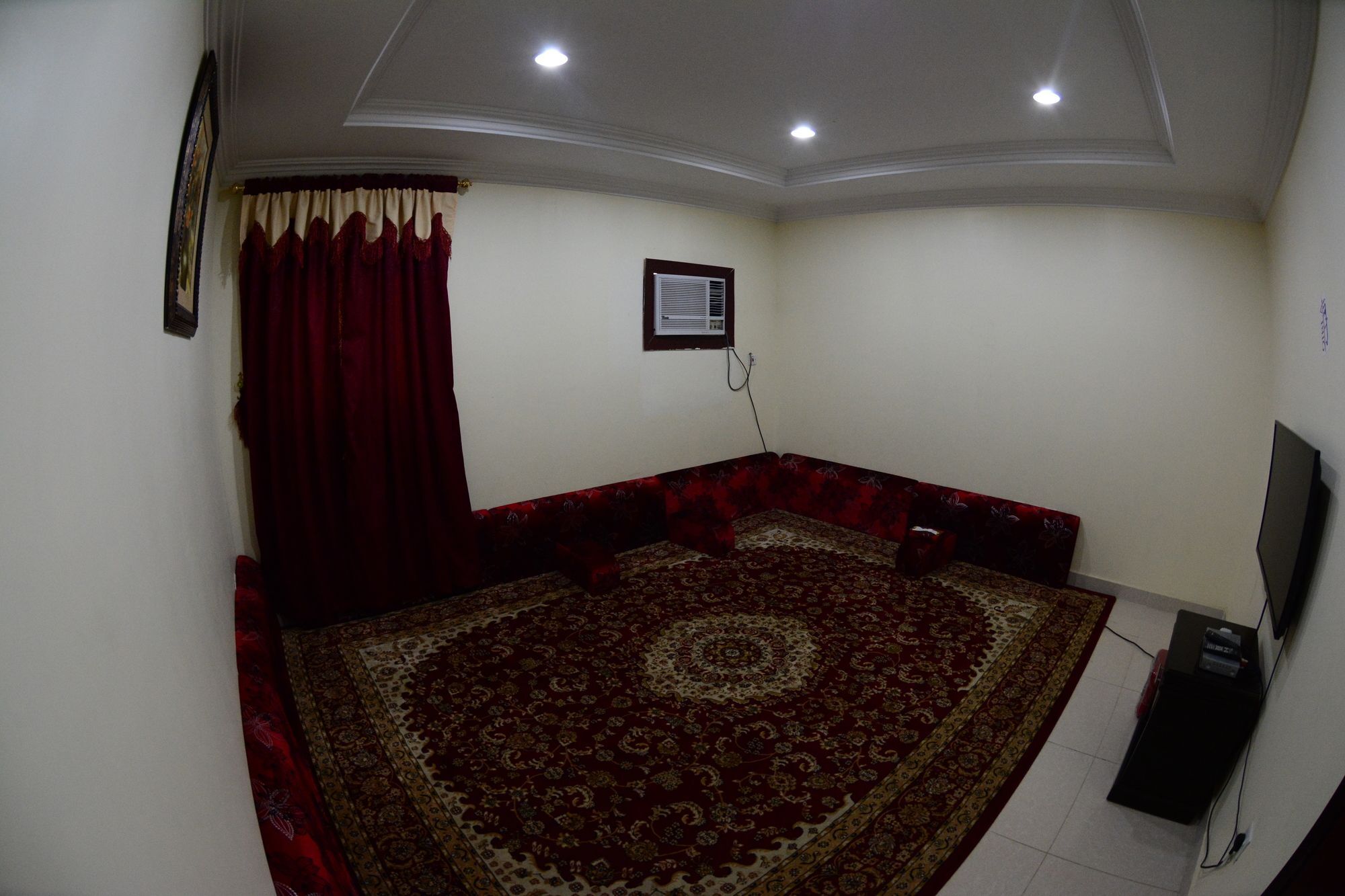 Al Eairy Apartment- Dammam 3 Al Mubarakiyah Zewnętrze zdjęcie