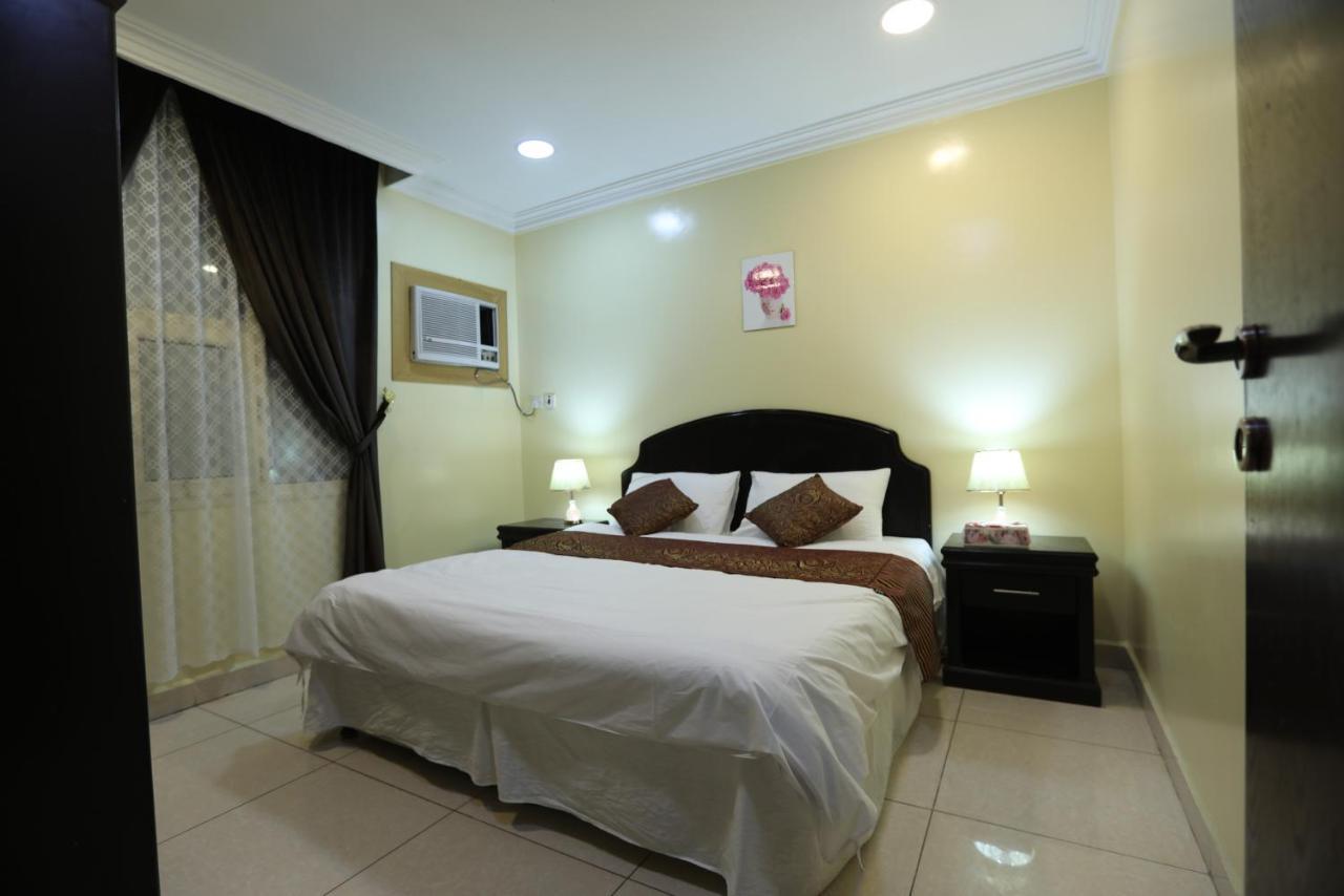 Al Eairy Apartment- Dammam 3 Al Mubarakiyah Zewnętrze zdjęcie