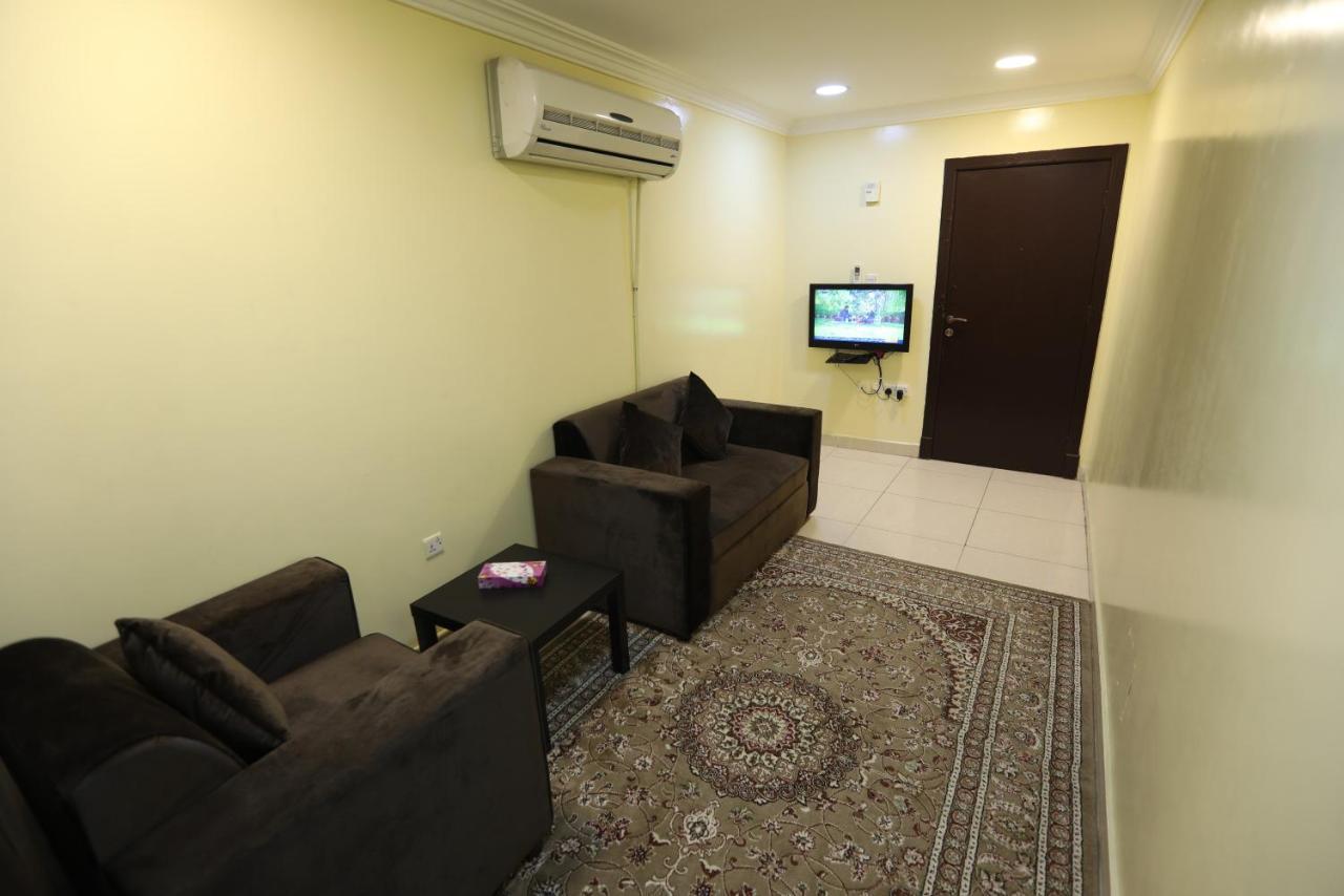 Al Eairy Apartment- Dammam 3 Al Mubarakiyah Zewnętrze zdjęcie