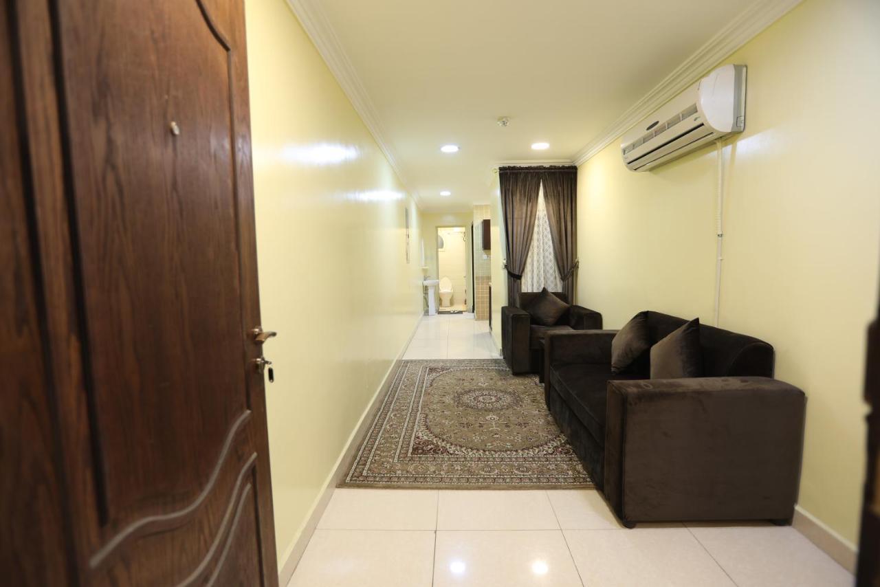 Al Eairy Apartment- Dammam 3 Al Mubarakiyah Zewnętrze zdjęcie
