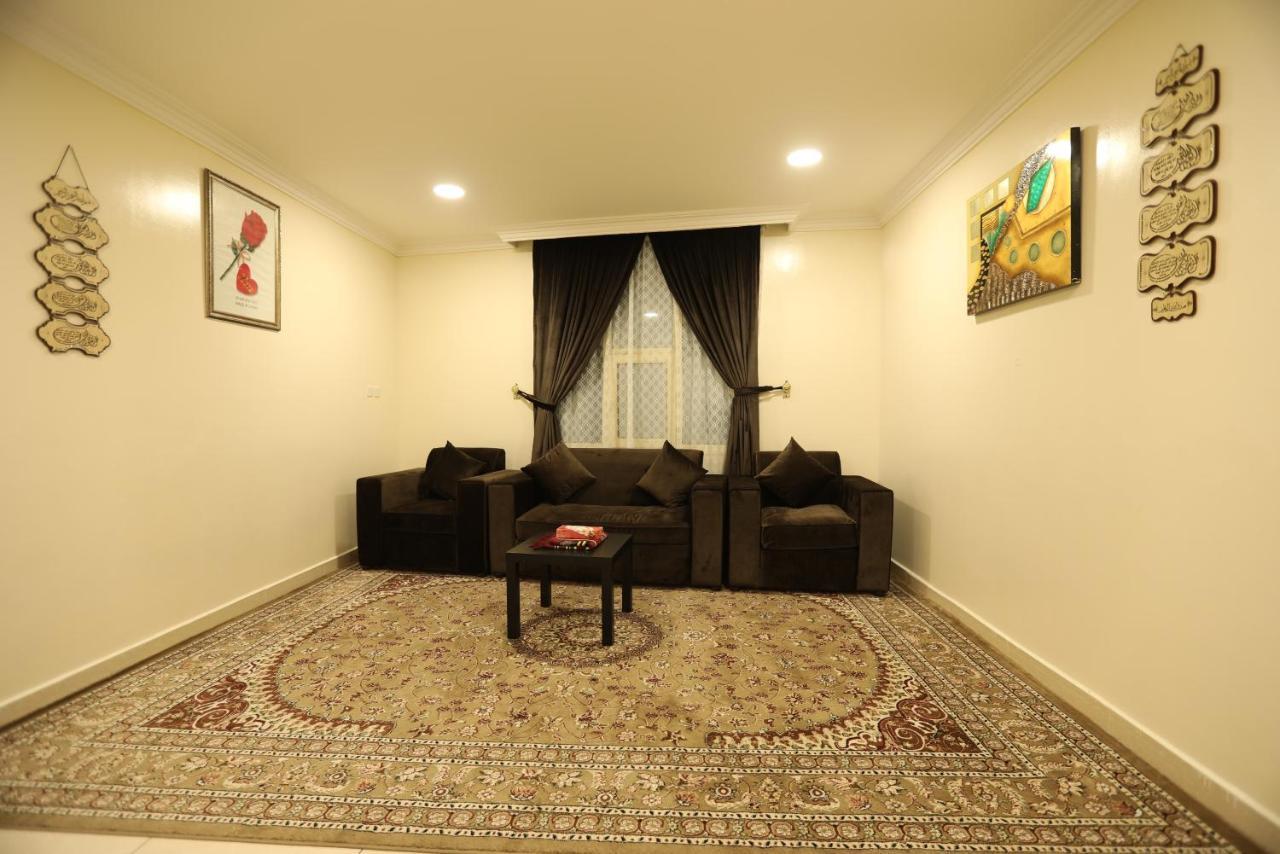 Al Eairy Apartment- Dammam 3 Al Mubarakiyah Zewnętrze zdjęcie